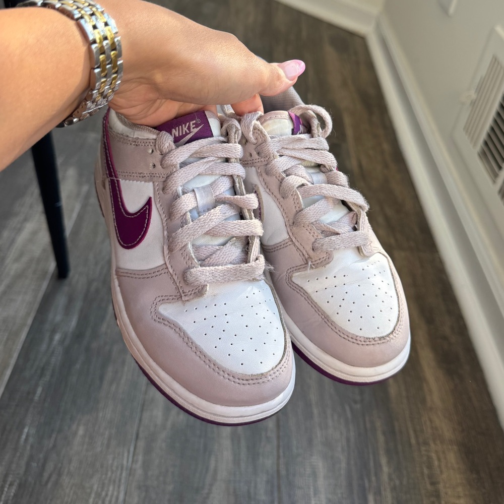 Nike dunk low platinum violet 2y - Picture 3 of 6